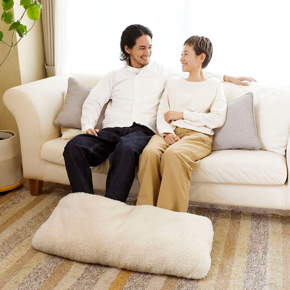 足ポカクッション/シープボア/吸湿発熱