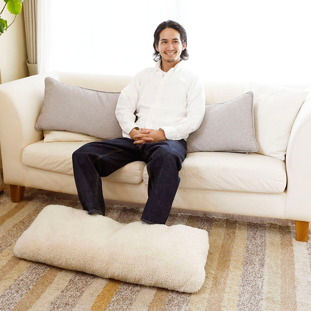 足ポカクッション/シープボア/吸湿発熱