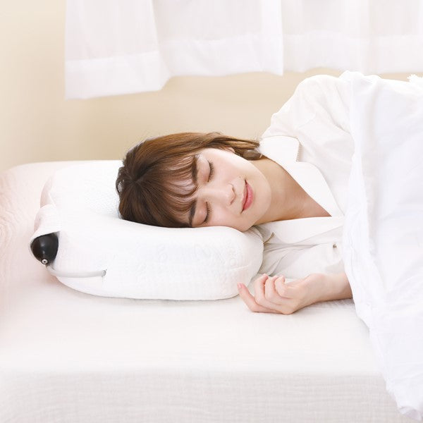赤十字医療センター脊椎整形外科医が考えた枕/首と肩に寄りそう枕