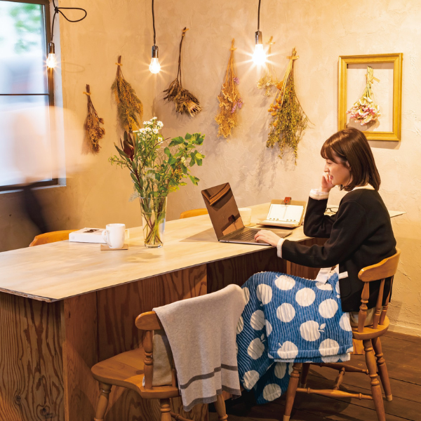 ふんわり軽く、柔らかい】 YEAR'S マルチケット 千亀利織 ふんわり軽く、柔らかい】 YEAR'S マルチケット 千亀利織