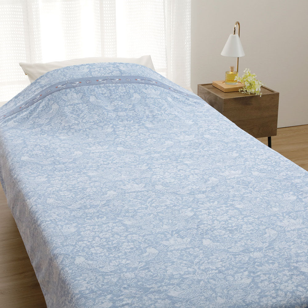 V&A タオルケット シングル いちご泥棒柄 洗える 夏用掛け エアコン対策 ブルー ロマンス小杉 ｜ ねむりのアトリエOnlineSHOP