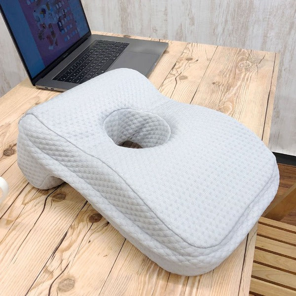 うつぶせ寝枕