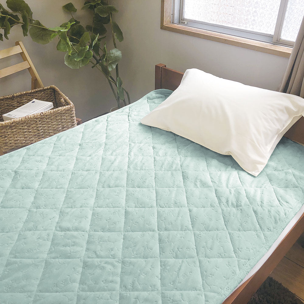 綿敷きパッド/吸湿発熱（ダブルサイズのみ）